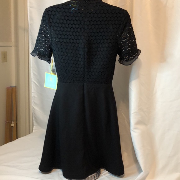 Little black dress - Picture 5 of 7